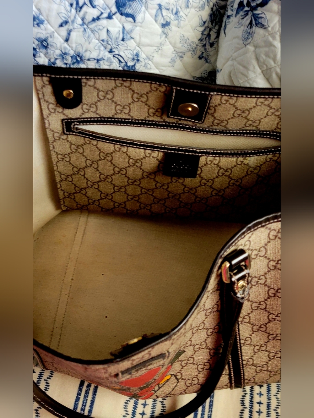 GUCCI GG Supreme Medium Joy Tote Tattoo Rose Hearts collection Authentic! - Picture 11 of 16